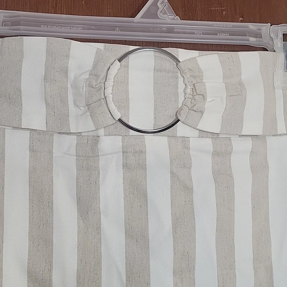 SOHO Striped Beige and White Skirt NWOT - Picture 2 of 8